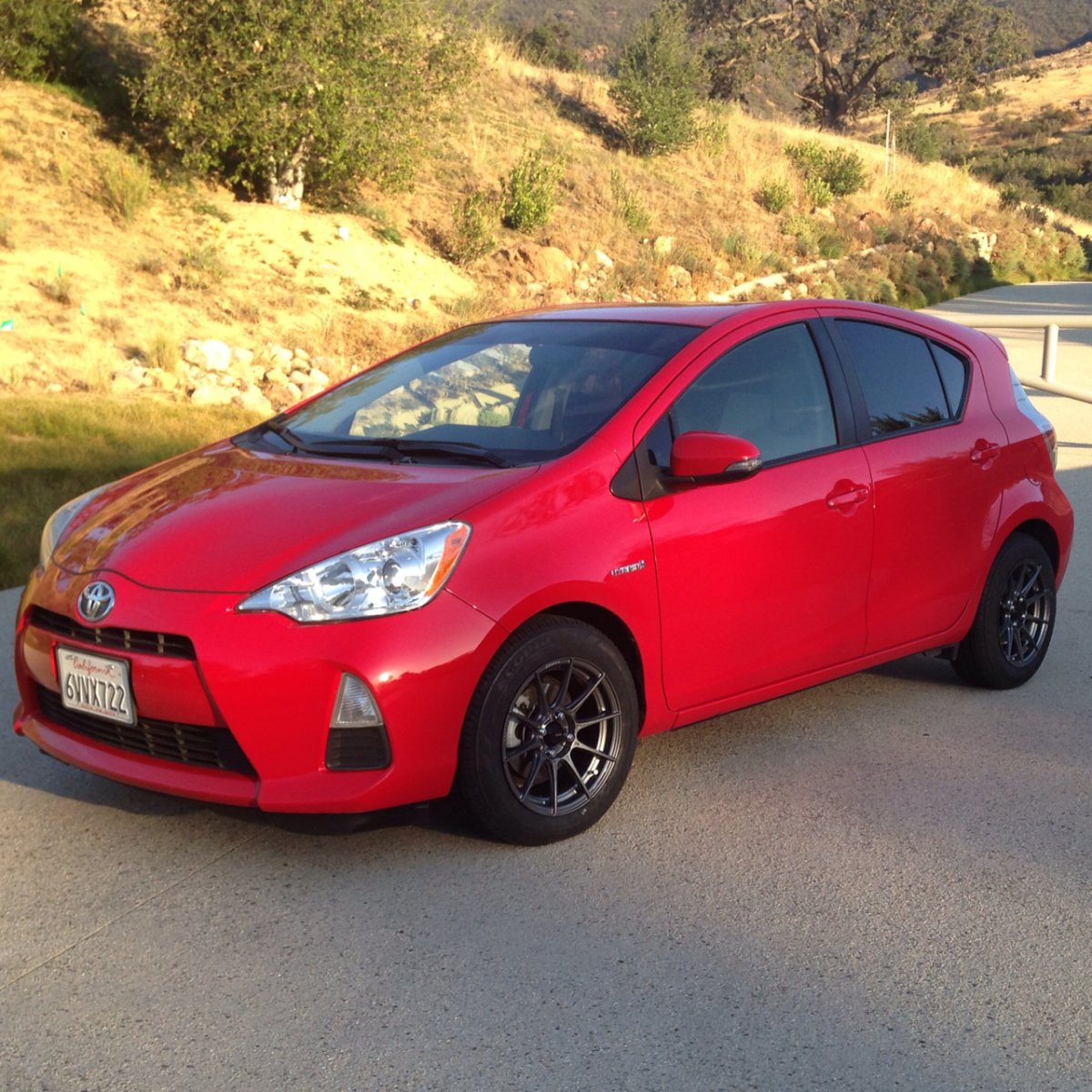 Advanti Racing Prius C.JPG