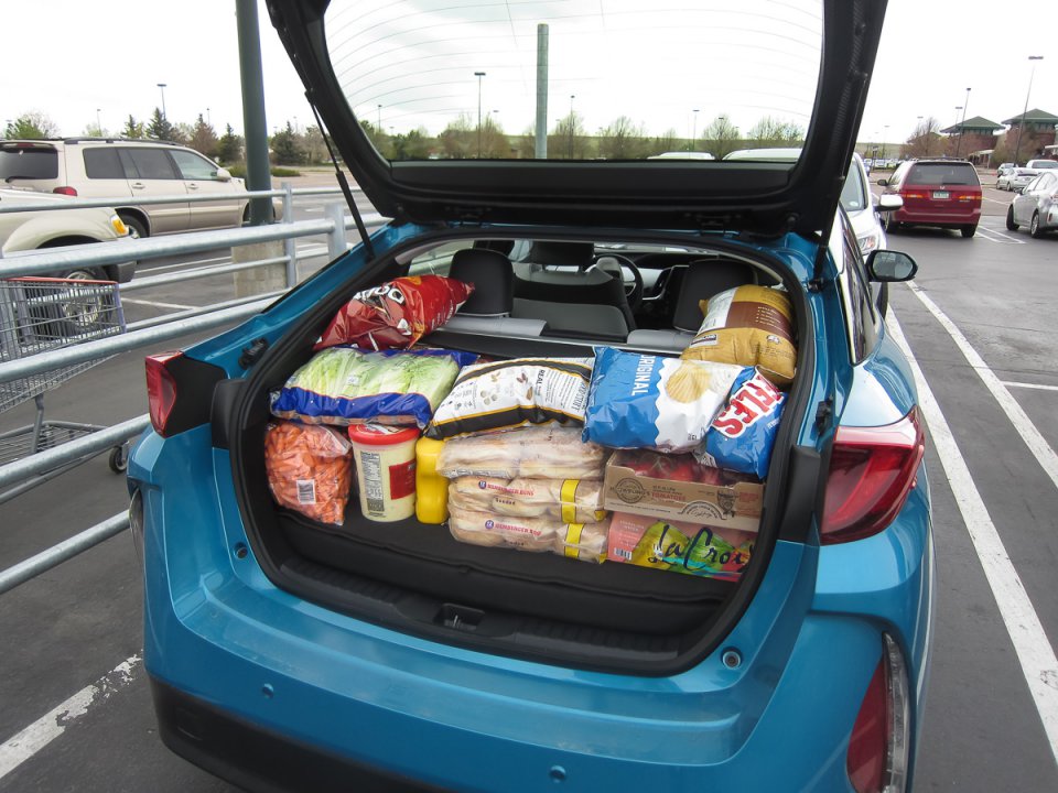 So Groceries Don T Fit In The Prime Cargo Area Priuschat