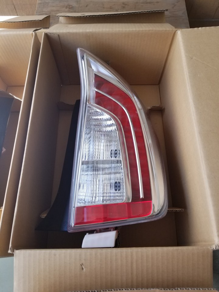 For Sale Gen 3 Tail Lights Priuschat