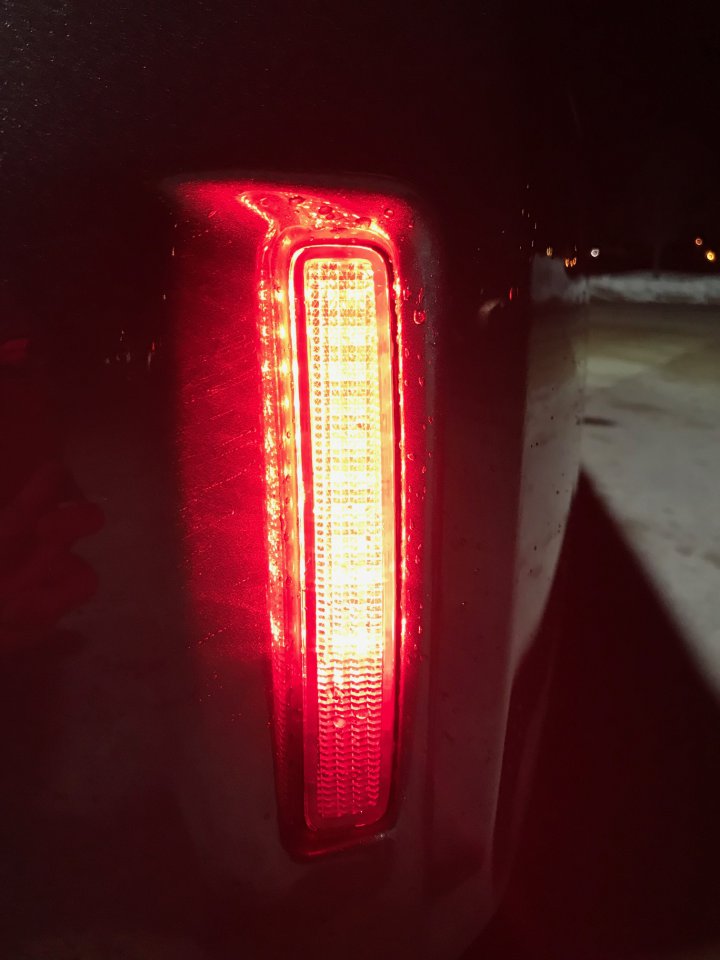 Right rear LED - bottom LEDs burned out.jpg
