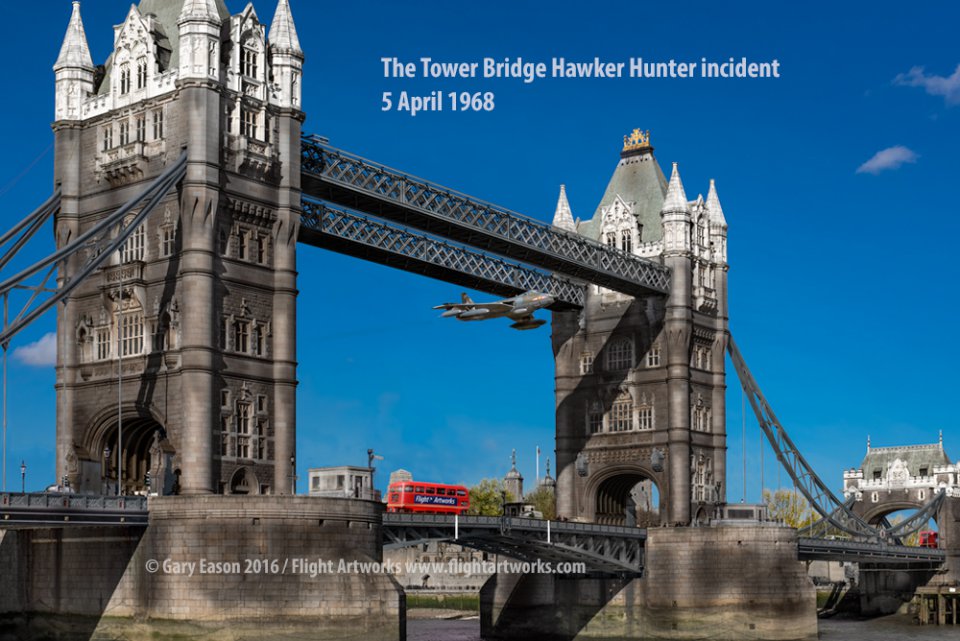 Tower-bridge-hunter2.jpg