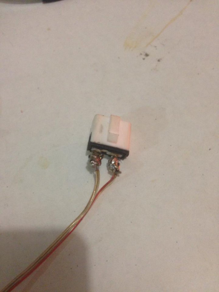 06 - Speaker Plug resoldered.jpeg