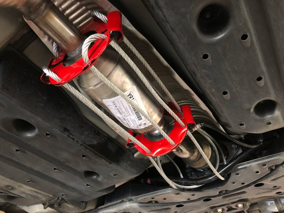 2019 Toyota Tacoma Catalytic Converter Cover