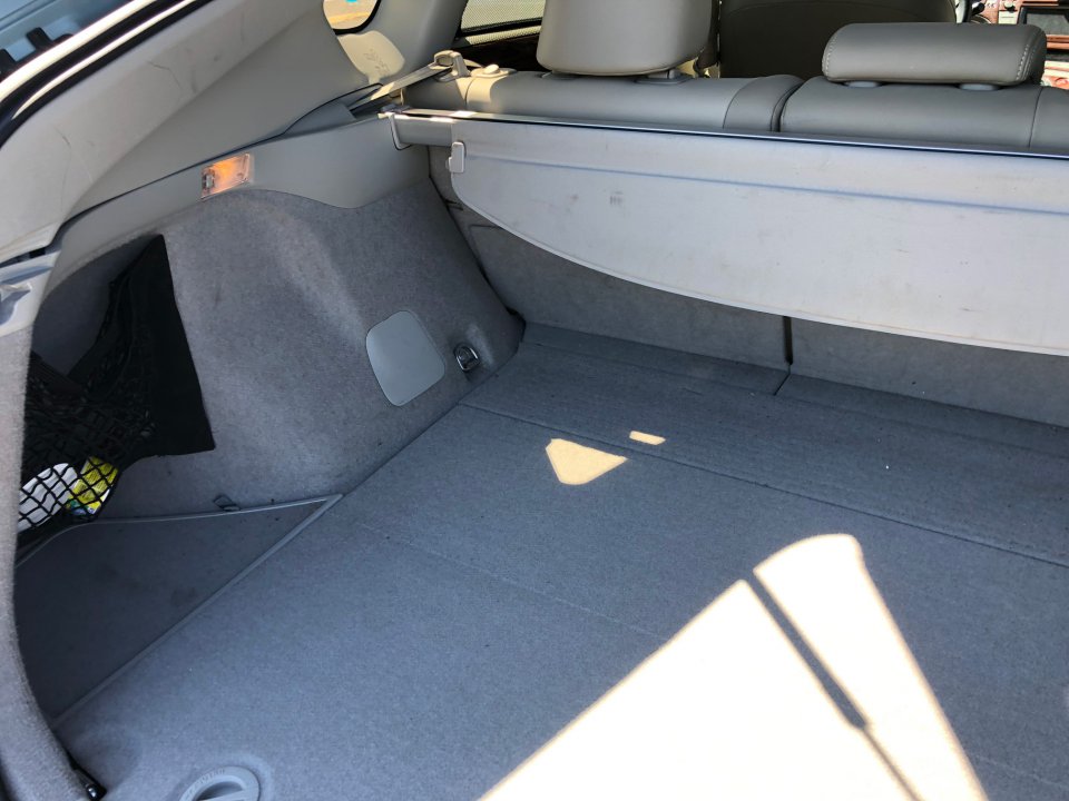 Toyota prius trunk deals cover