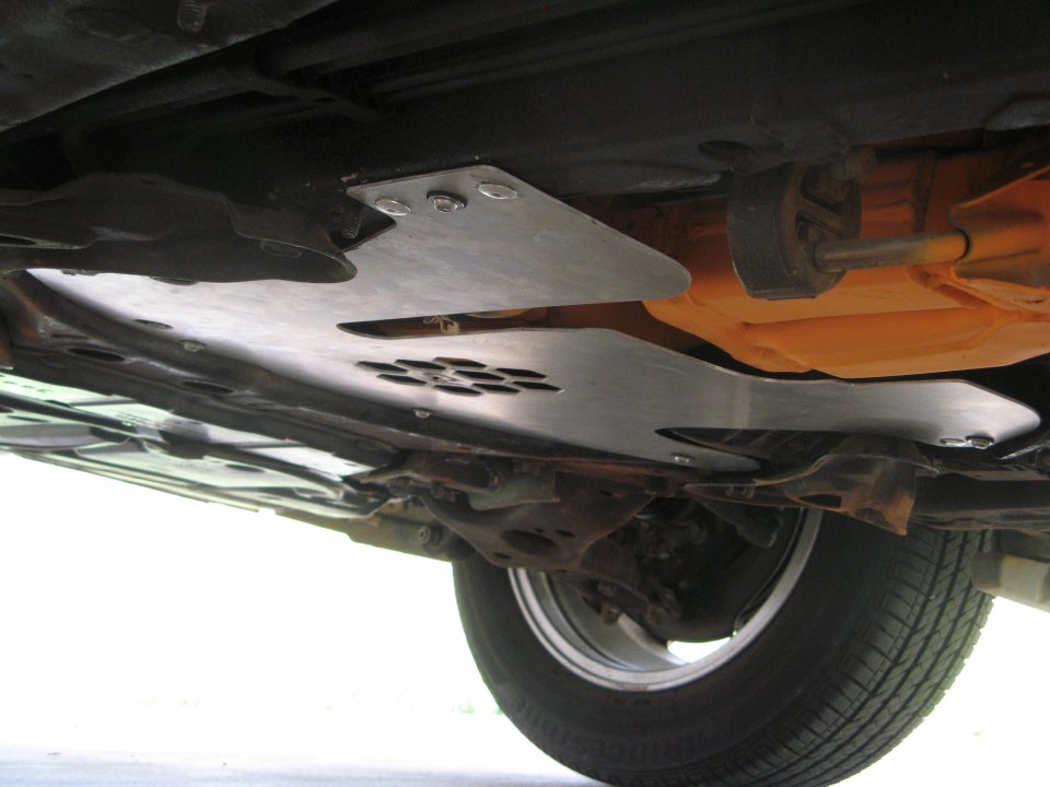 plate mounted on Prius v.JPG