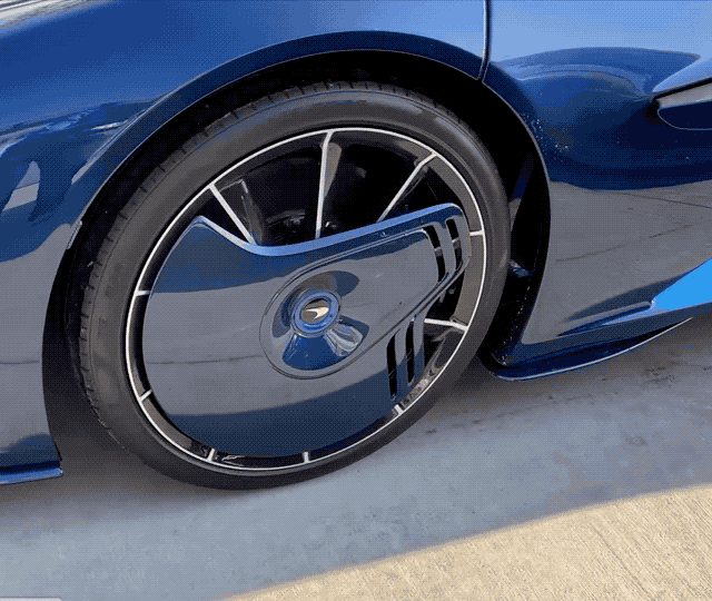 McLaren Speedtail wheel cover 480.2023-06-27 22_59_10.gif