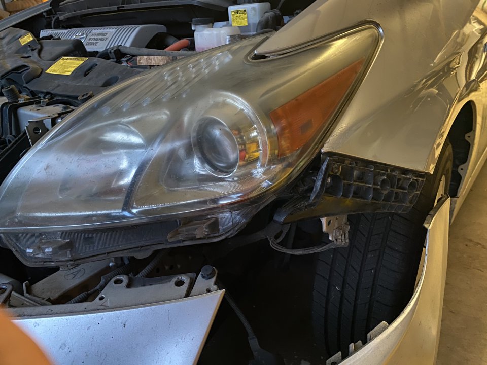 Driver Headlight.jpg