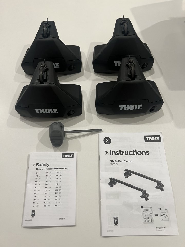 For Sale 2023 Thule Evo Clamp and Fit Kit 5367 Roof Rack