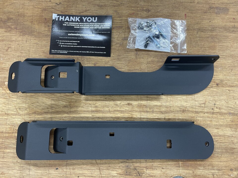 2005 Prius seat extenders.jpg