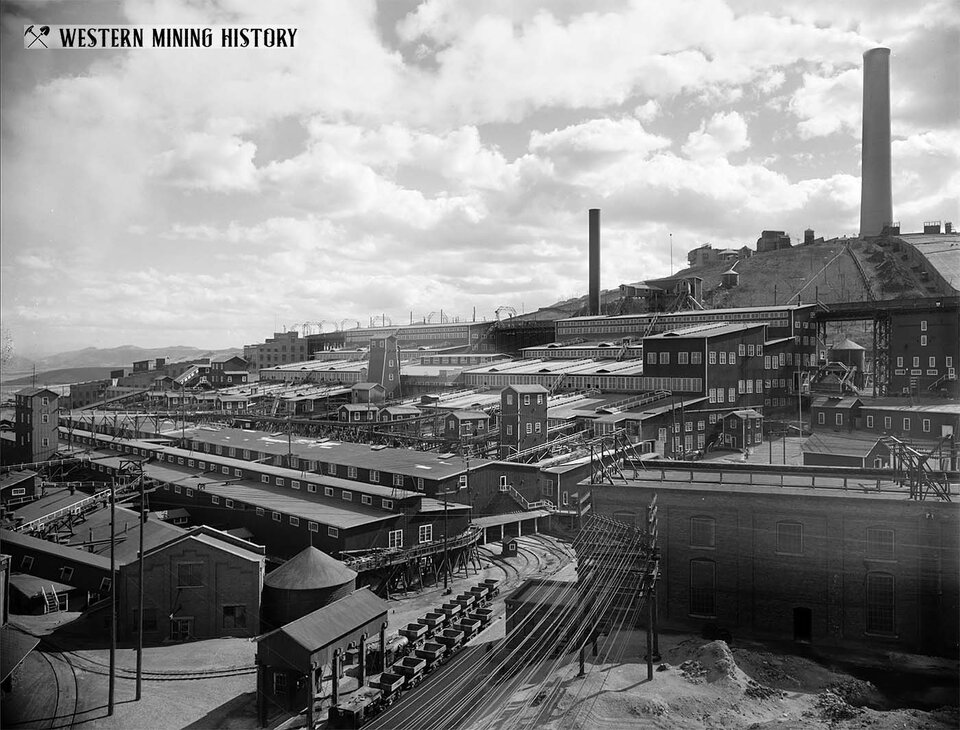 Anaconda-MT-Washoe-Smelter-1925-34226.jpg