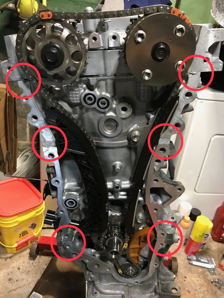 Good timing chain pic w horz seams circled.jpeg