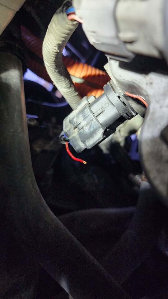 temp sensor wire cut.jpg