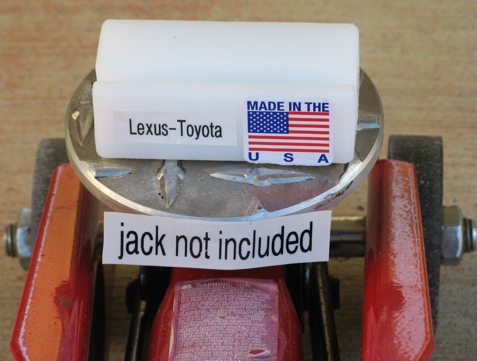 on trolley jack lowered.jpg